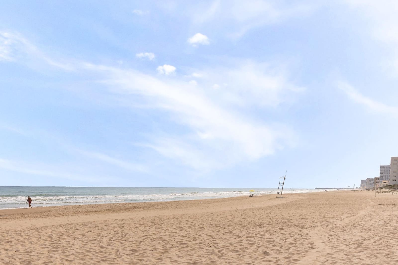 3 bedroom Flat for sale in Valencia city with pool garage - € 270,000 (Ref: 10131847)