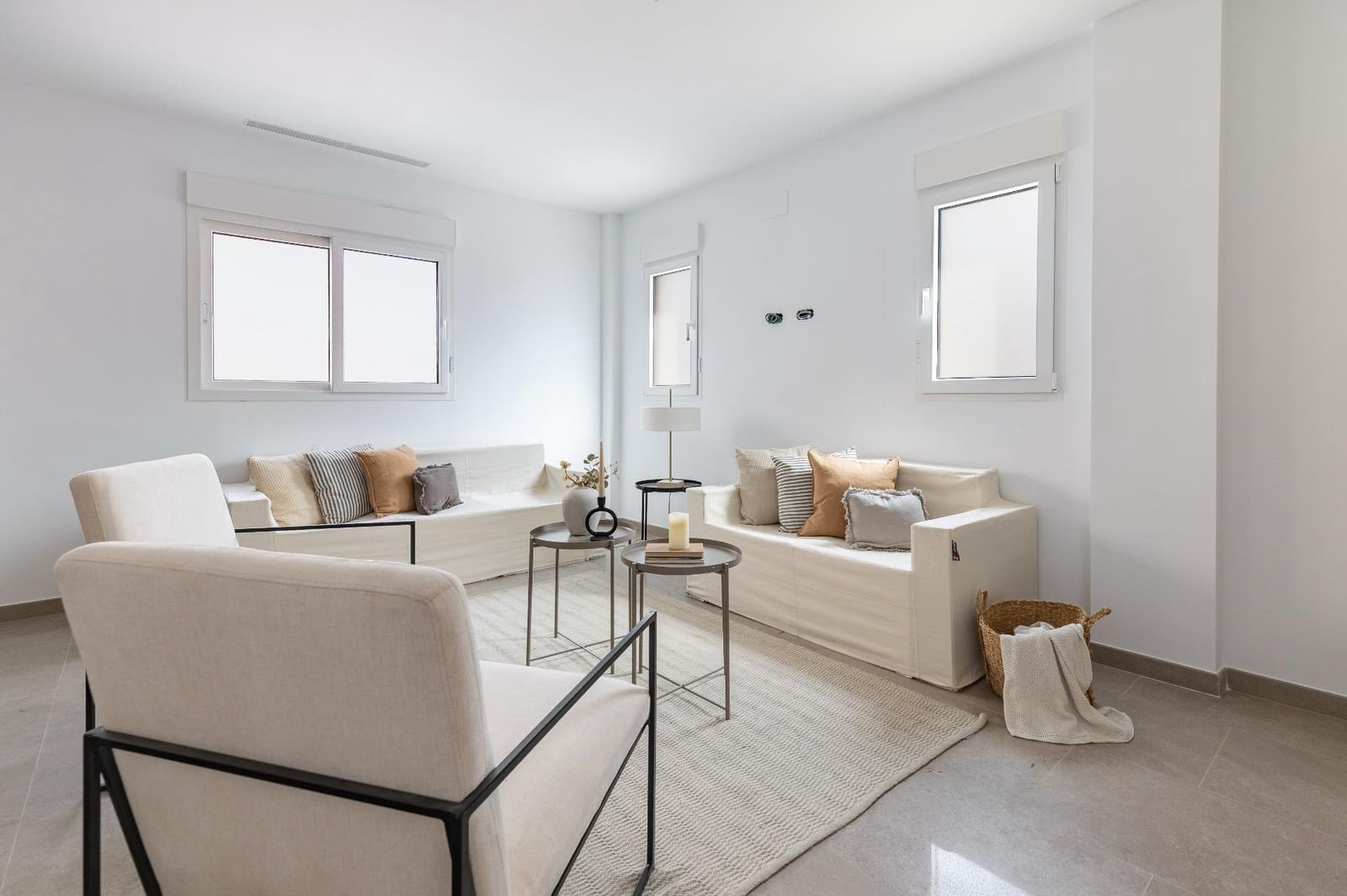 3 makuuhuone Omakotitalo myytävänä paikassa Vilamarxant / Villamarchante - 280 000 € (Ref: 10131848)