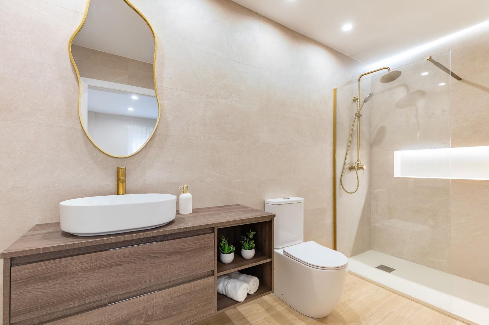 2 Zimmer Wohnung zu verkaufen in Riba-roja de Turia - 210.000 € (Ref: 10147361)