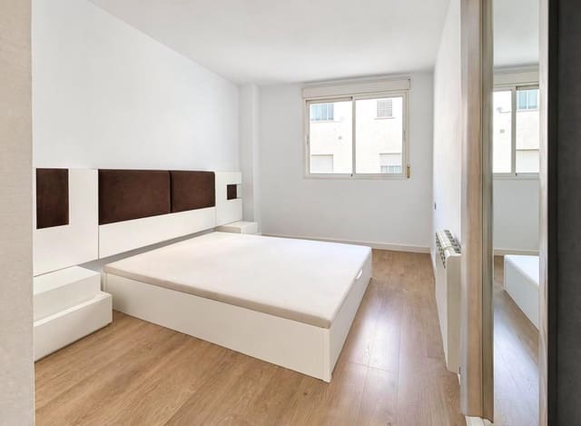 3 sypialnia Penthouse do wynajęcia w Sedaví z garażem - 1 300 € (Ref: 10147362)