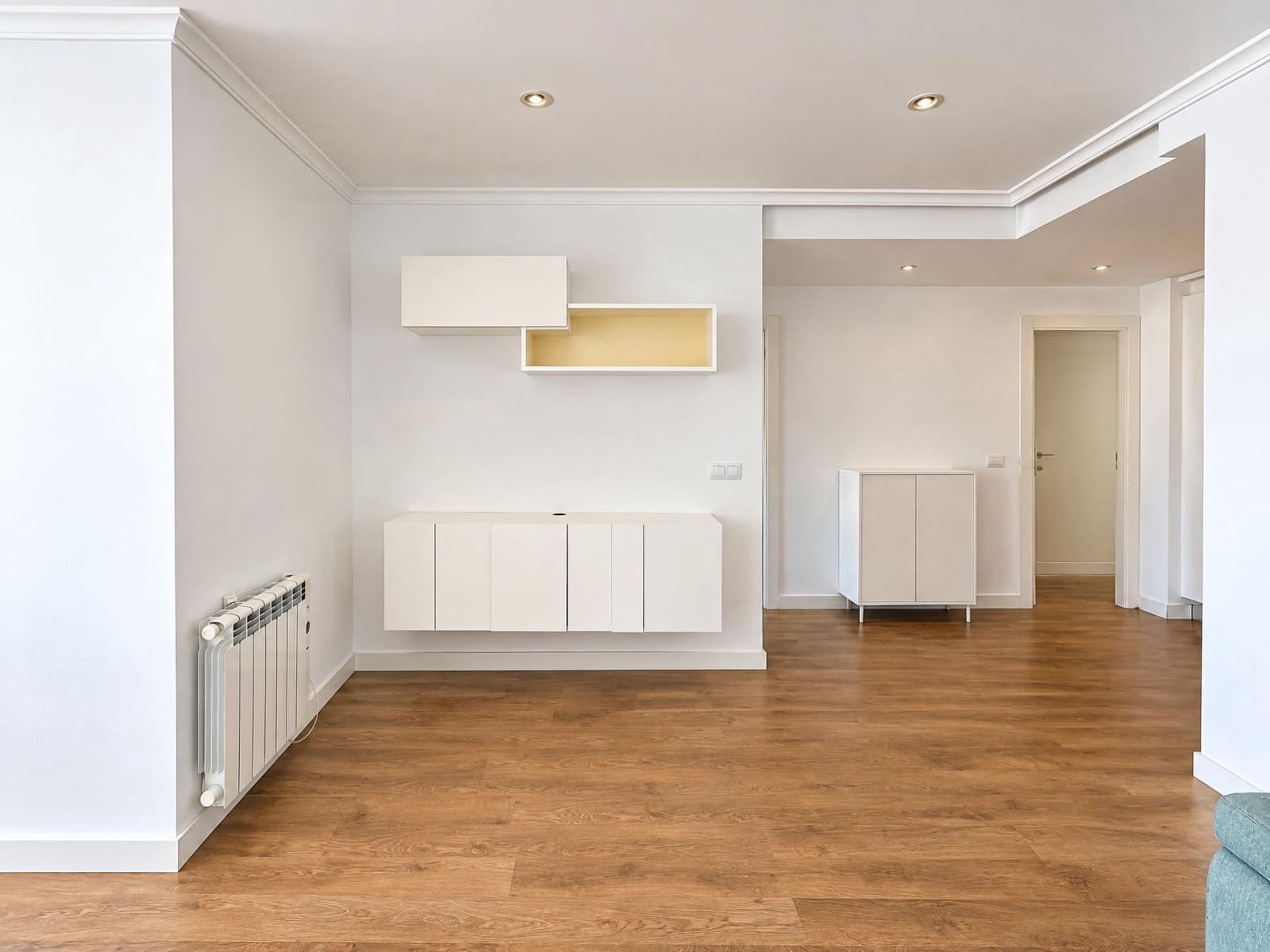 3 bedroom Penthouse for rent in Sedavi with garage - € 1,300 (Ref: 10147362)