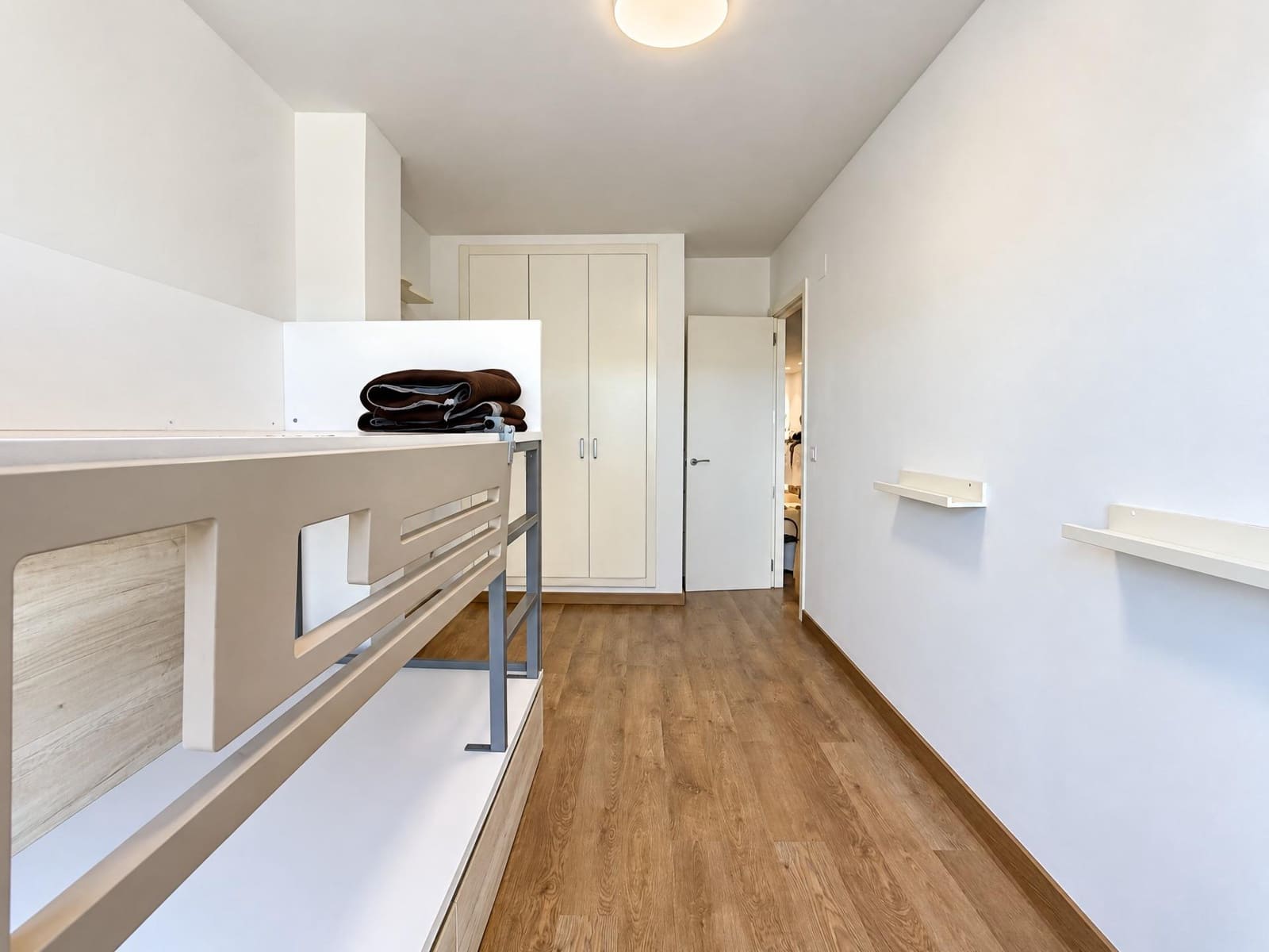 3 bedroom Penthouse for rent in Sedavi with garage - € 1,300 (Ref: 10147362)