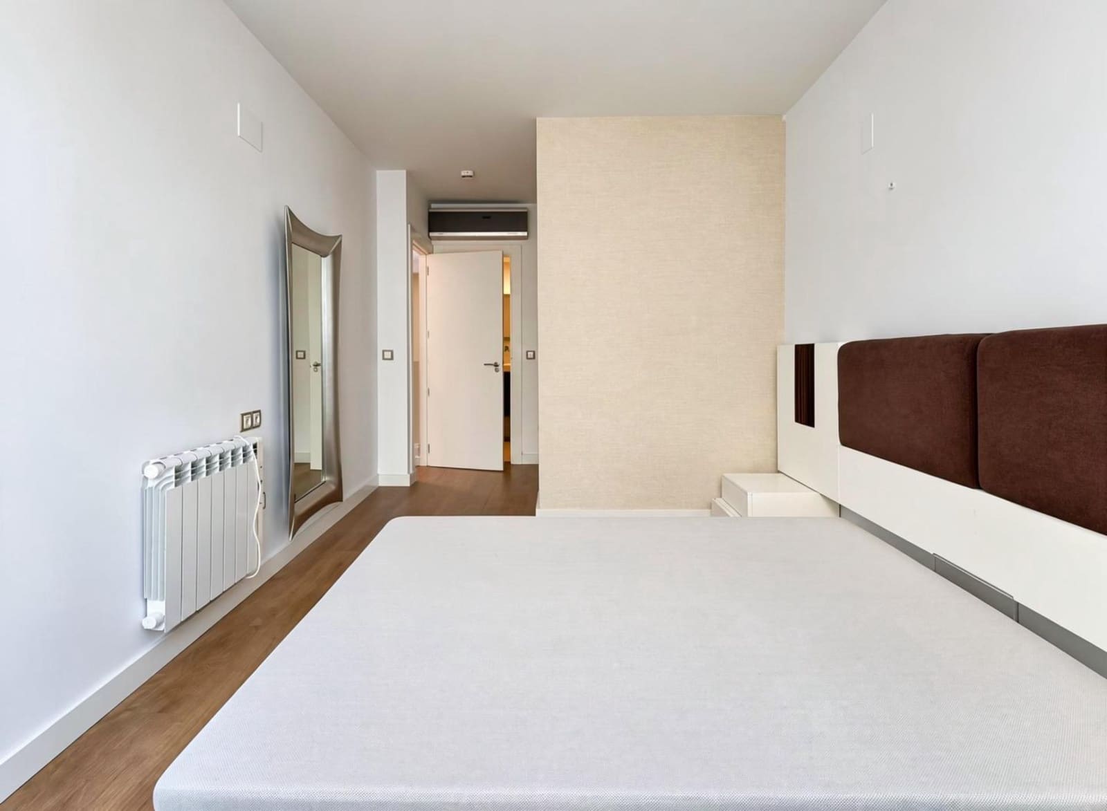 3 bedroom Penthouse for rent in Sedavi with garage - € 1,300 (Ref: 10147362)
