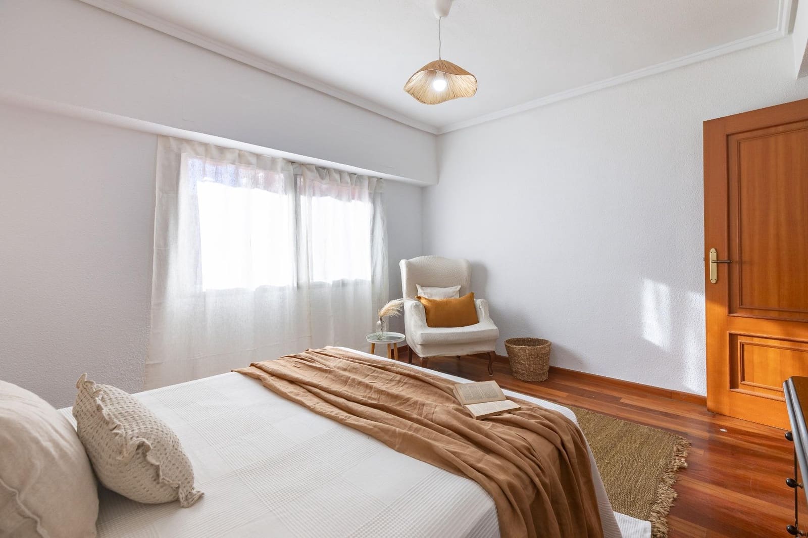 4 sypialnia Mieszkanie na sprzedaż w Miasto Walencja - 299 000 € (Ref: 10147363)