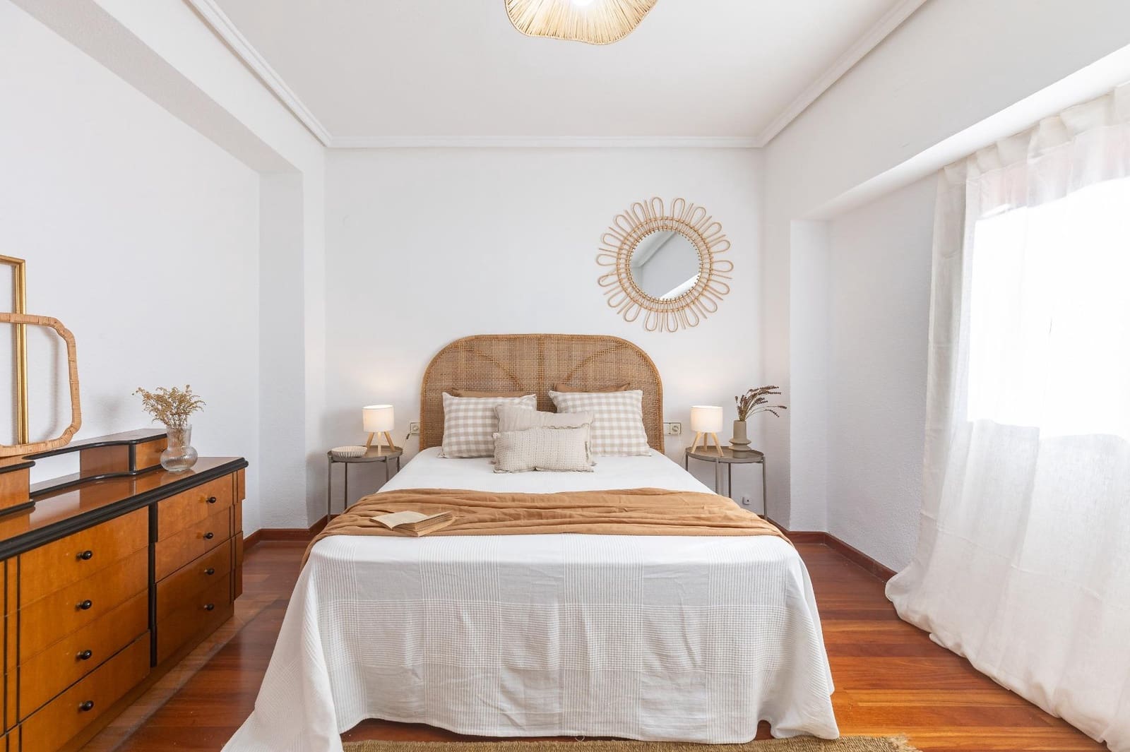4 sypialnia Mieszkanie na sprzedaż w Miasto Walencja - 299 000 € (Ref: 10147363)