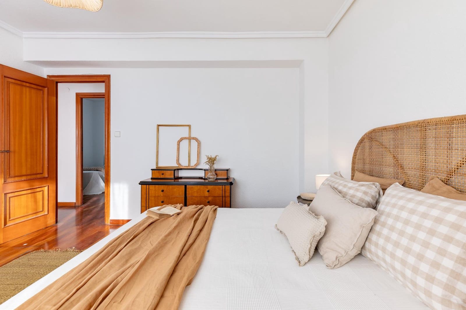 4 sypialnia Mieszkanie na sprzedaż w Miasto Walencja - 299 000 € (Ref: 10147363)
