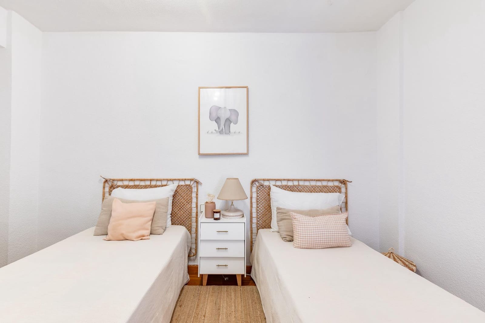4 sypialnia Mieszkanie na sprzedaż w Miasto Walencja - 299 000 € (Ref: 10147363)