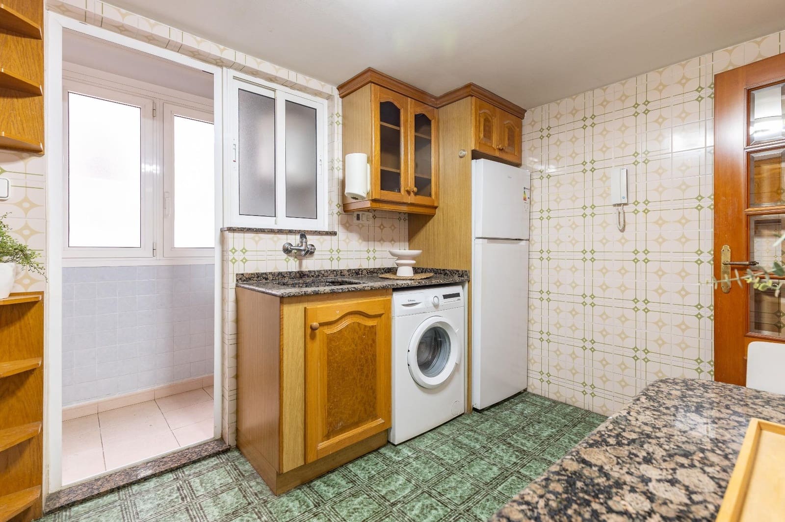 4 sypialnia Mieszkanie na sprzedaż w Miasto Walencja - 299 000 € (Ref: 10147363)
