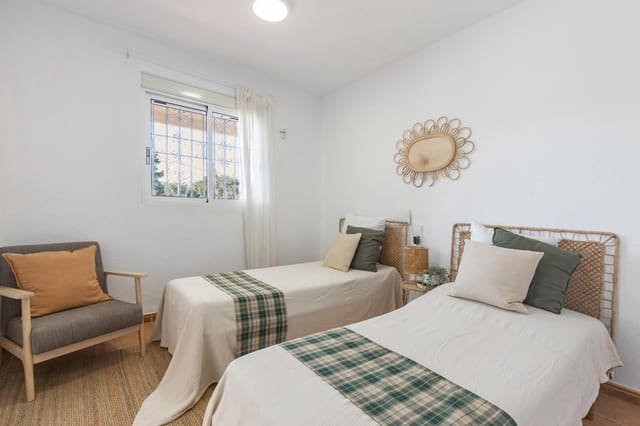 4 makuuhuone Huvila myytävänä paikassa Bétera mukana uima-altaan - 380 000 € (Ref: 10147364)