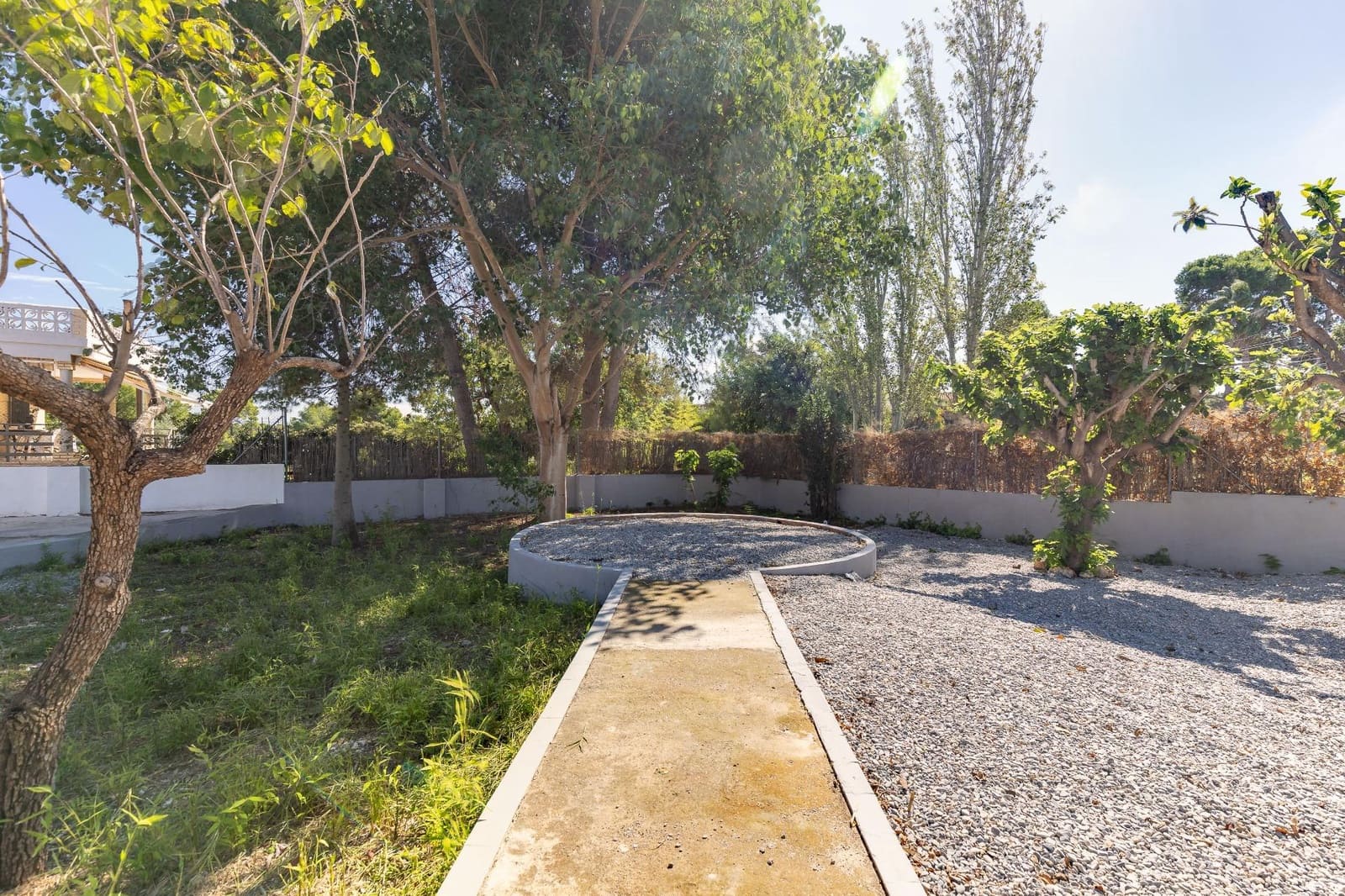 4 makuuhuone Huvila myytävänä paikassa Betera mukana uima-altaan - 380 000 € (Ref: 10147364)