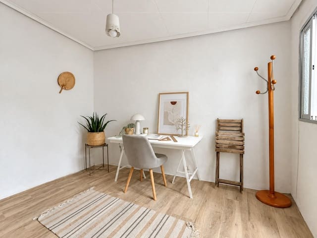 2 soverom Hus til salgs i Moncada - € 170 000 (Ref: 10147366)