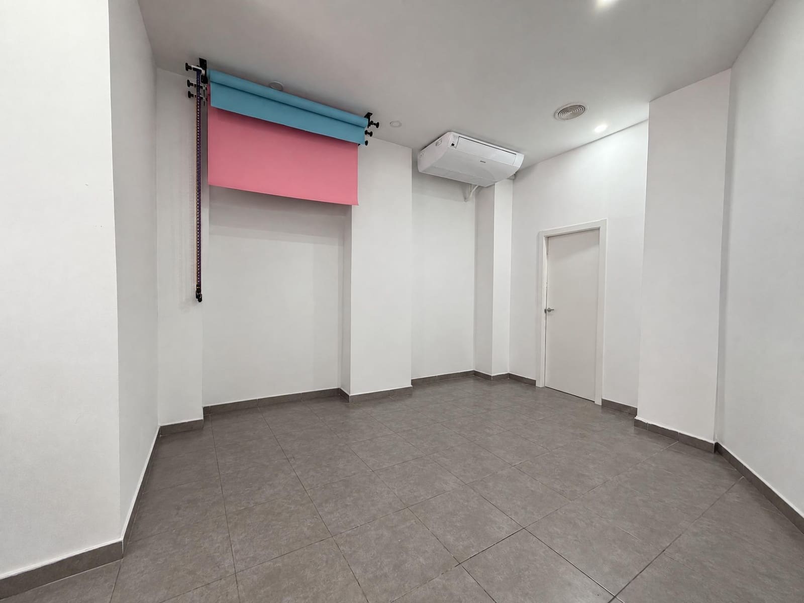 Komercyjne na sprzedaż w Miasto Walencja - 135 000 € (Ref: 10161770)