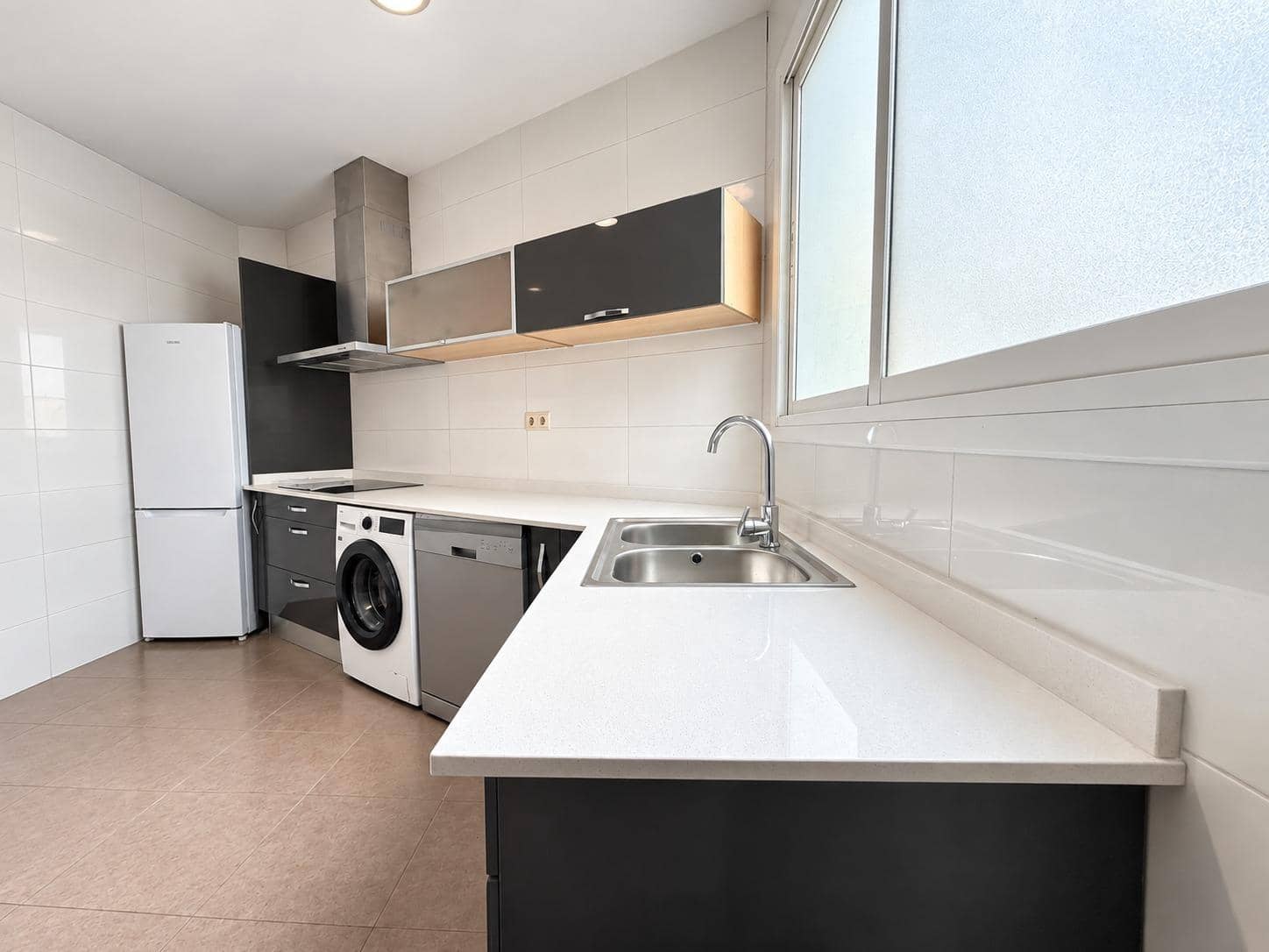 4 camera da letto Appartamento da affittare in Valencia citta - 2.000 € (Rif: 10161771)