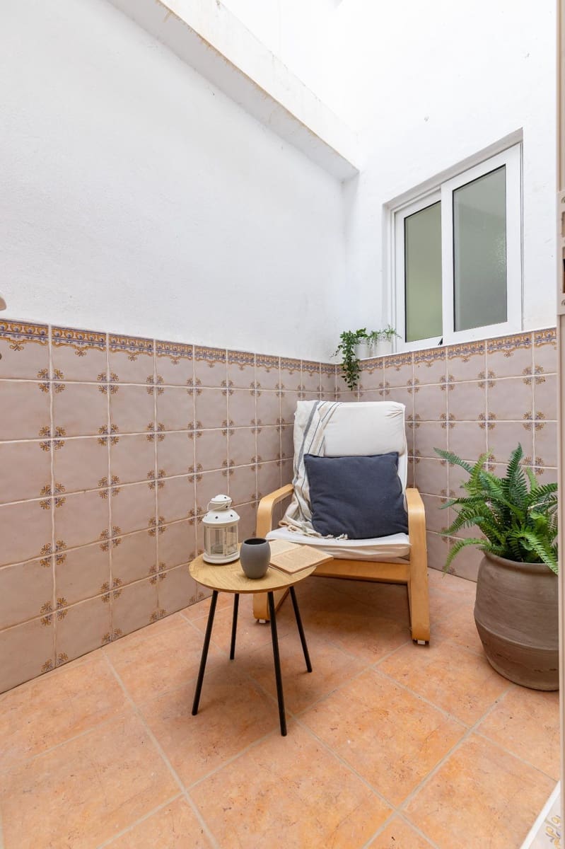 3 soveværelse Byhus til salg i La Pobla del Duc med garage - € 185.000 (Ref: 10161772)