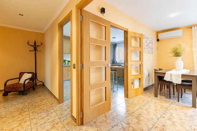 3 soveværelse Byhus til salg i La Pobla del Duc med garage - € 185.000 (Ref: 10161772)