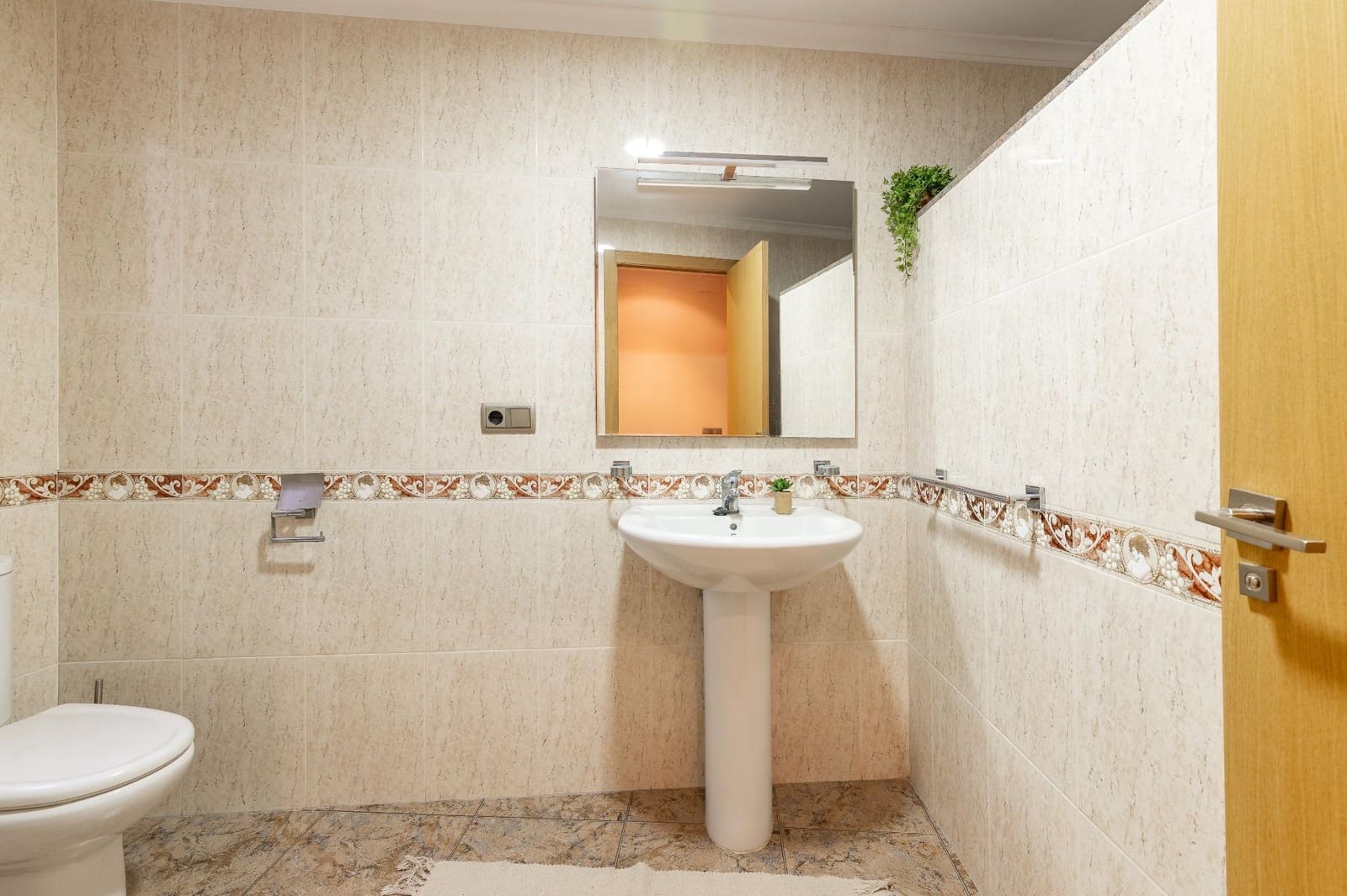 3 soveværelse Byhus til salg i La Pobla del Duc med garage - € 185.000 (Ref: 10161772)