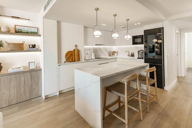 3 soveværelse Penthouse til salg i La Petxina, Valencia by med garage - € 800.000 (Ref: 10173888)