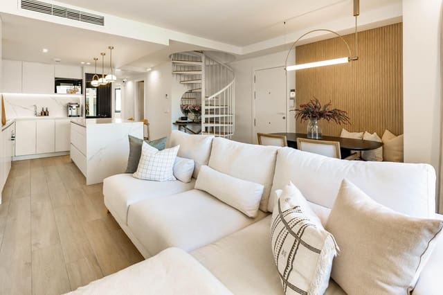 3 soveværelse Penthouse til salg i La Petxina, Valencia by med garage - € 800.000 (Ref: 10173888)