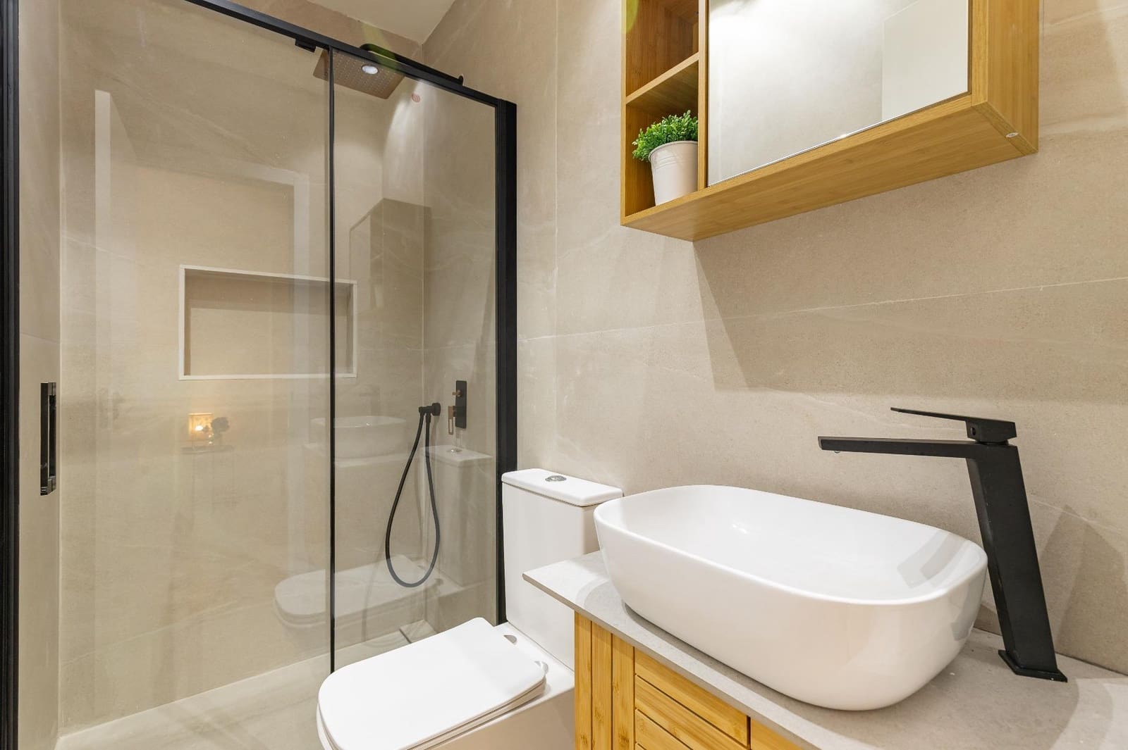 Apartamento de 3 habitaciones en València ciudad en venta - 450.000 € (Ref: 10173889)
