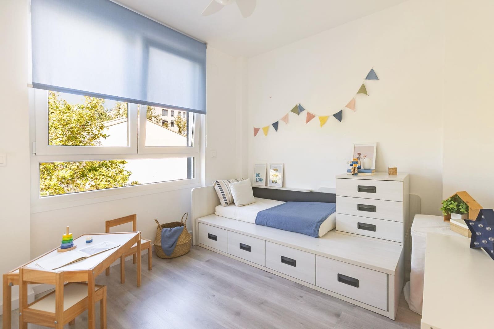 3 sypialnia Dom szeregowy na sprzedaż w Miasto Walencja z basenem garażem - 850 000 € (Ref: 10173891)