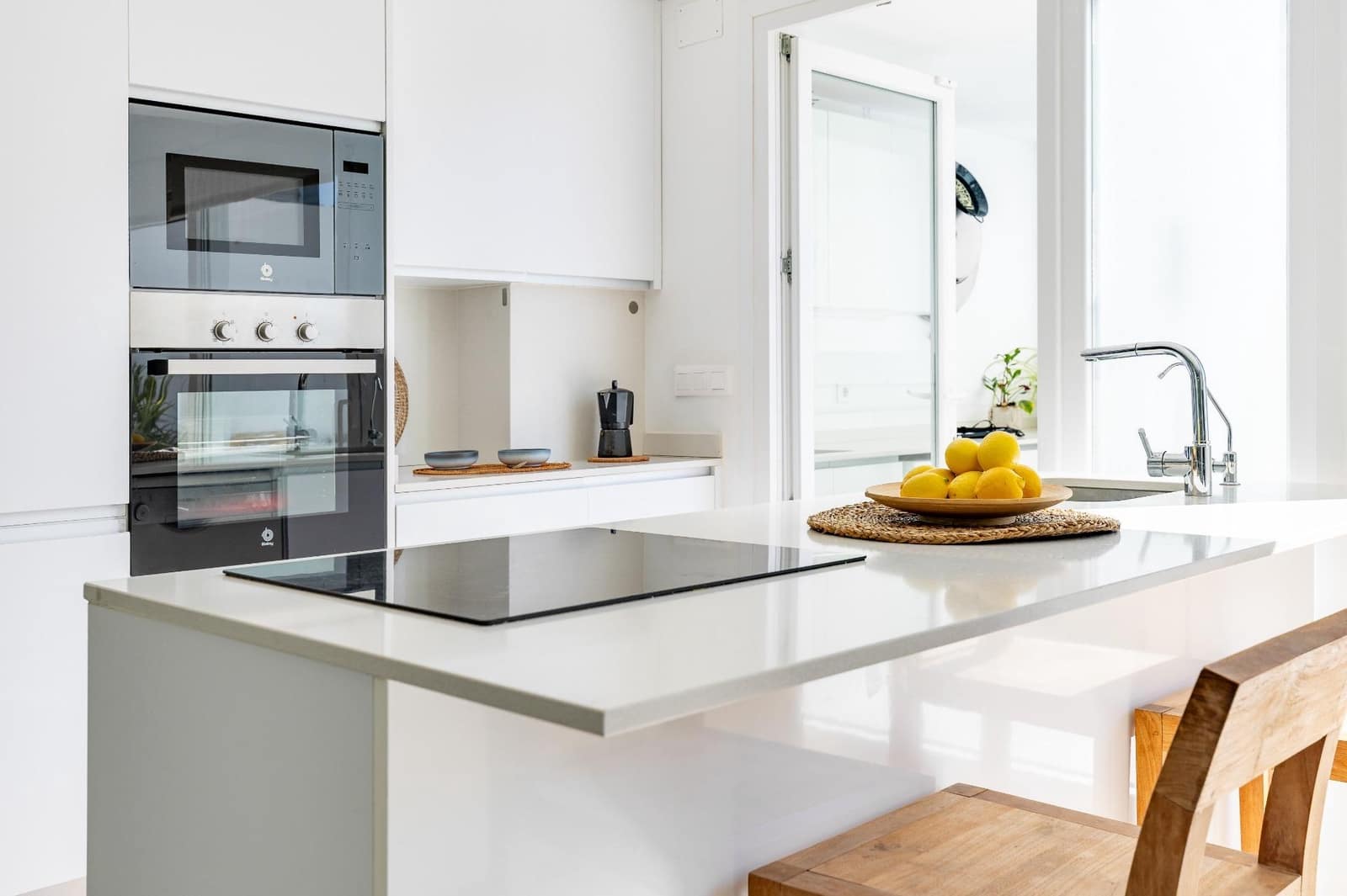 3 sypialnia Dom szeregowy na sprzedaż w Miasto Walencja z basenem garażem - 850 000 € (Ref: 10173891)