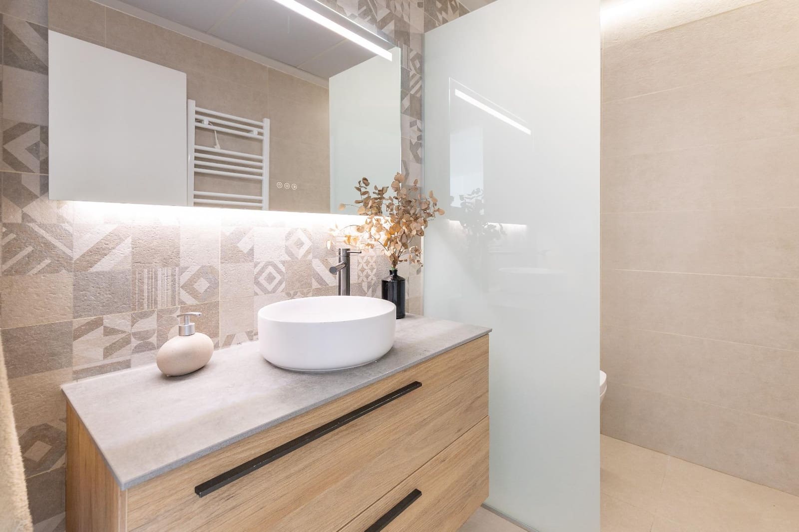 3 sypialnia Dom szeregowy na sprzedaż w Miasto Walencja z basenem garażem - 850 000 € (Ref: 10173891)