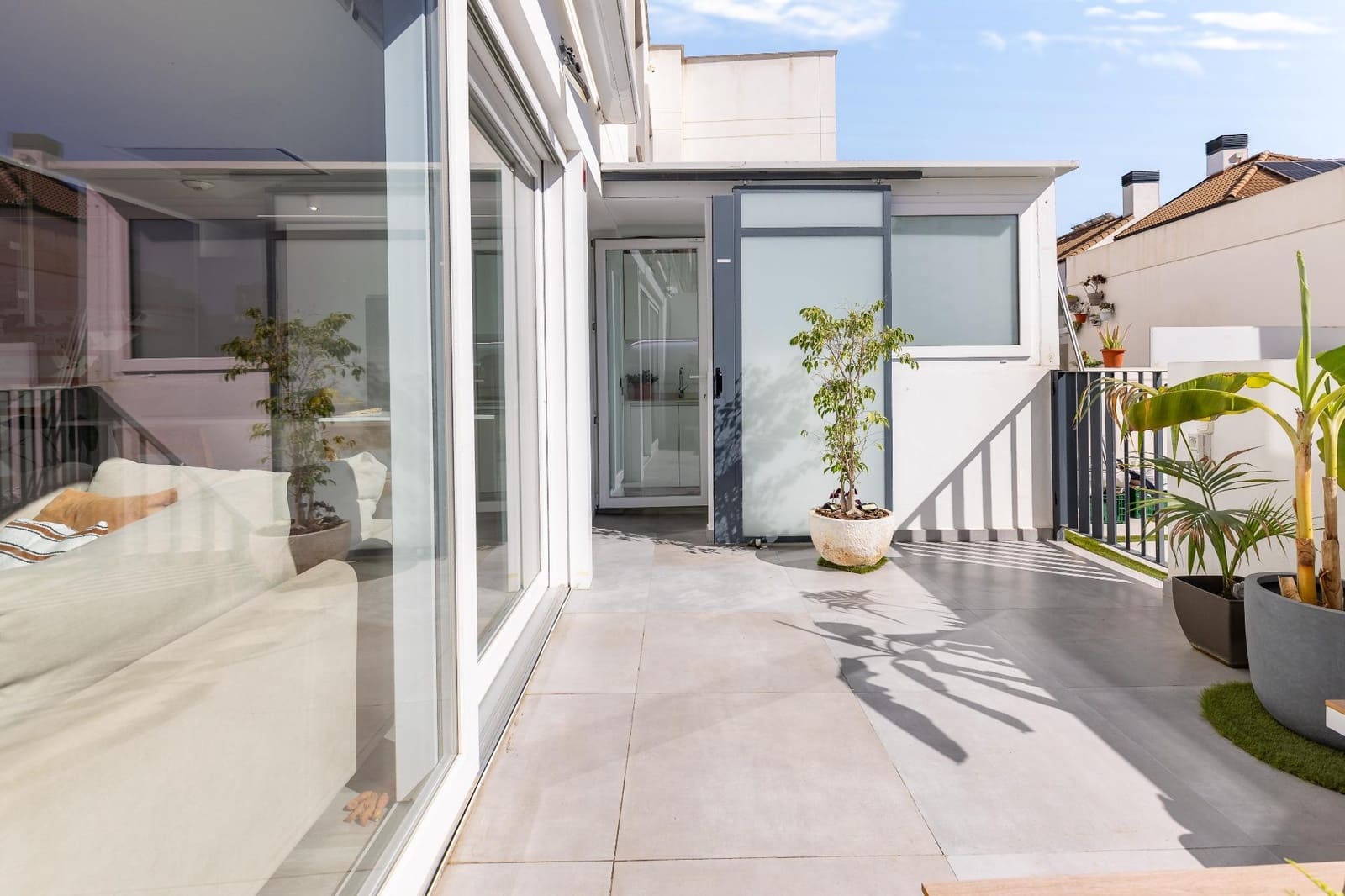 3 sypialnia Dom szeregowy na sprzedaż w Miasto Walencja z basenem garażem - 850 000 € (Ref: 10173891)