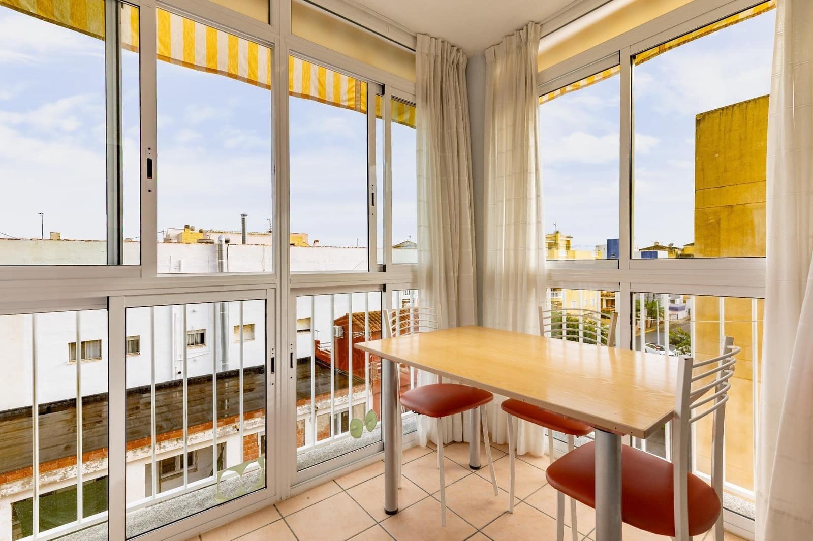 2 bedroom Apartment for sale in Moncofa with garage - € 165,000 (Ref: 10173892)