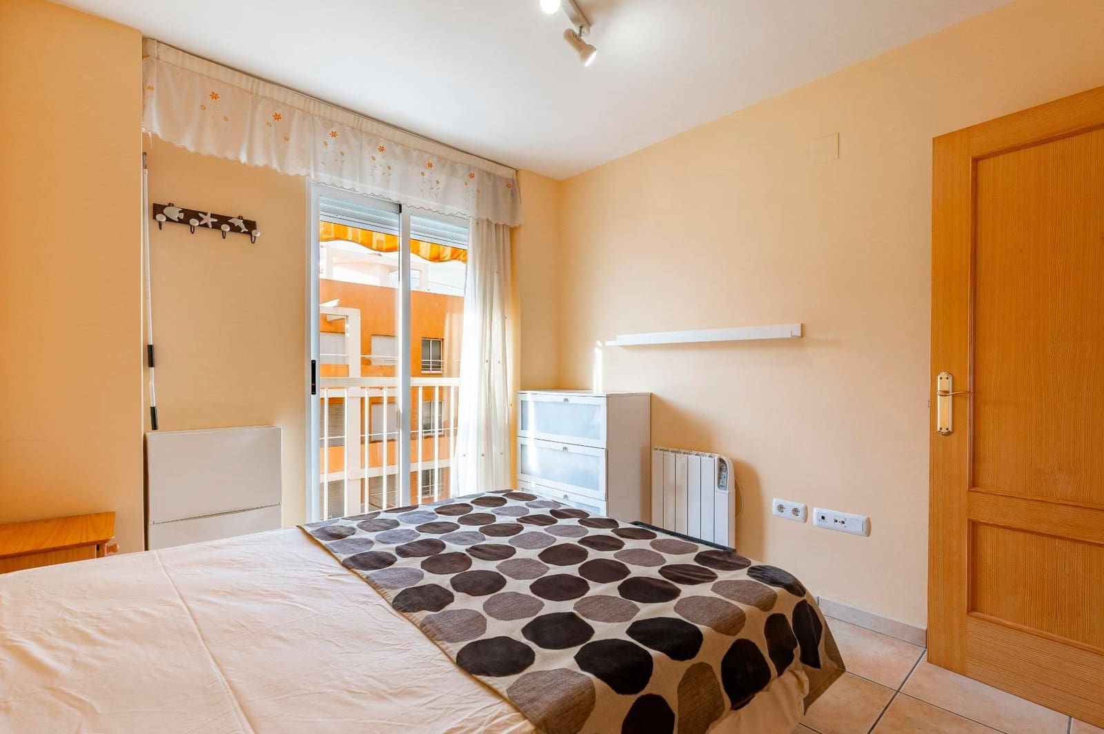 2 bedroom Apartment for sale in Moncofa with garage - € 165,000 (Ref: 10173892)