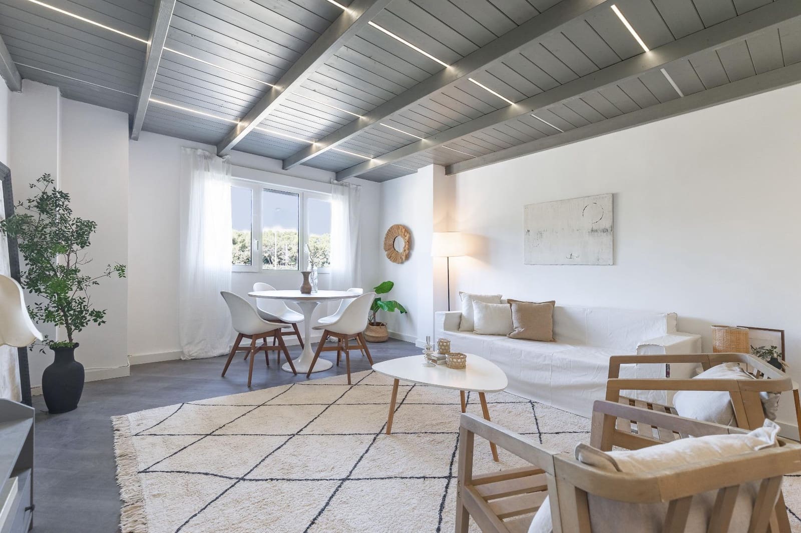 3 bedroom Flat for sale in Alberic - € 130,000 (Ref: 10187080)