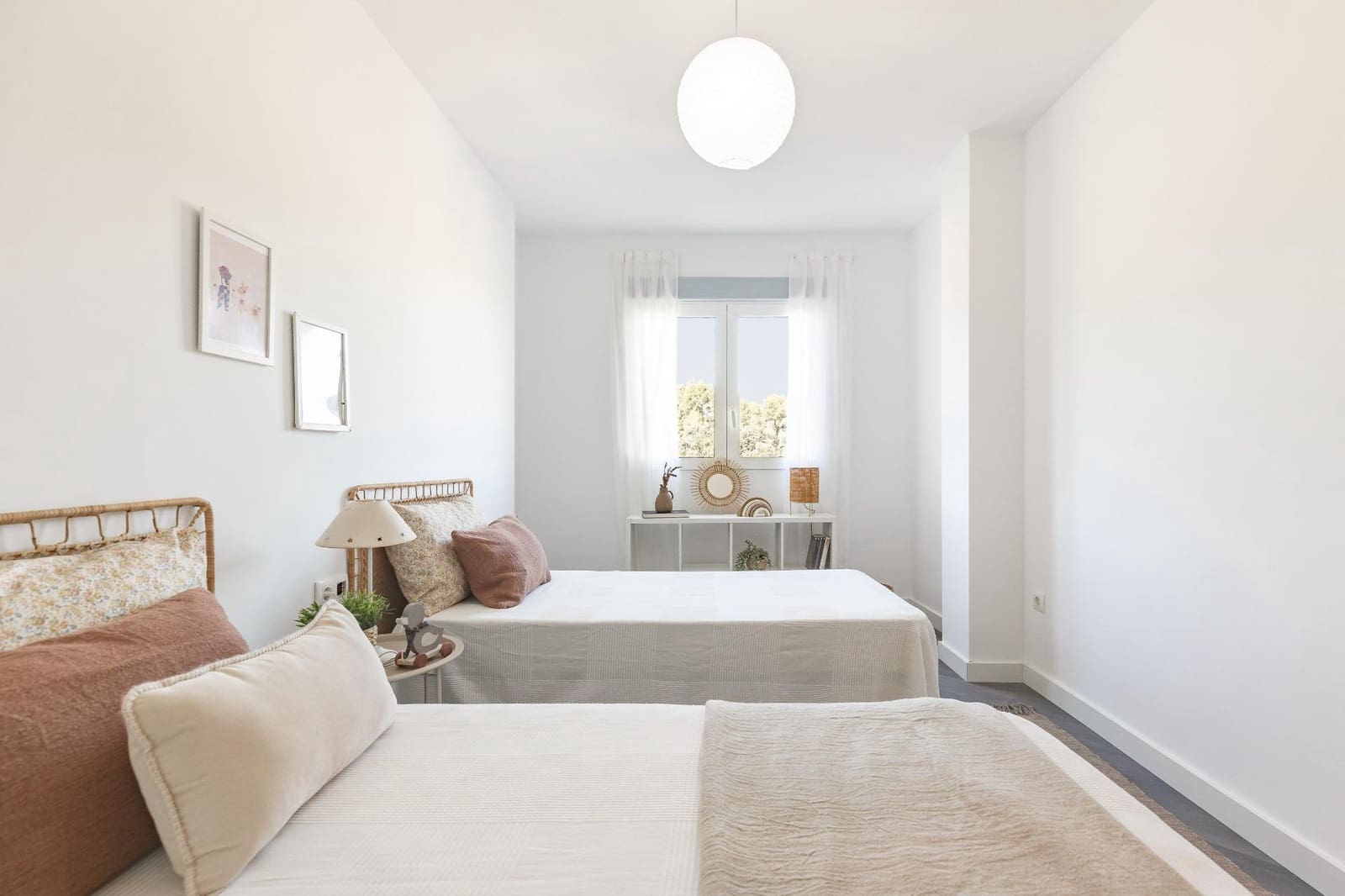 3 bedroom Flat for sale in Alberic - € 130,000 (Ref: 10187080)
