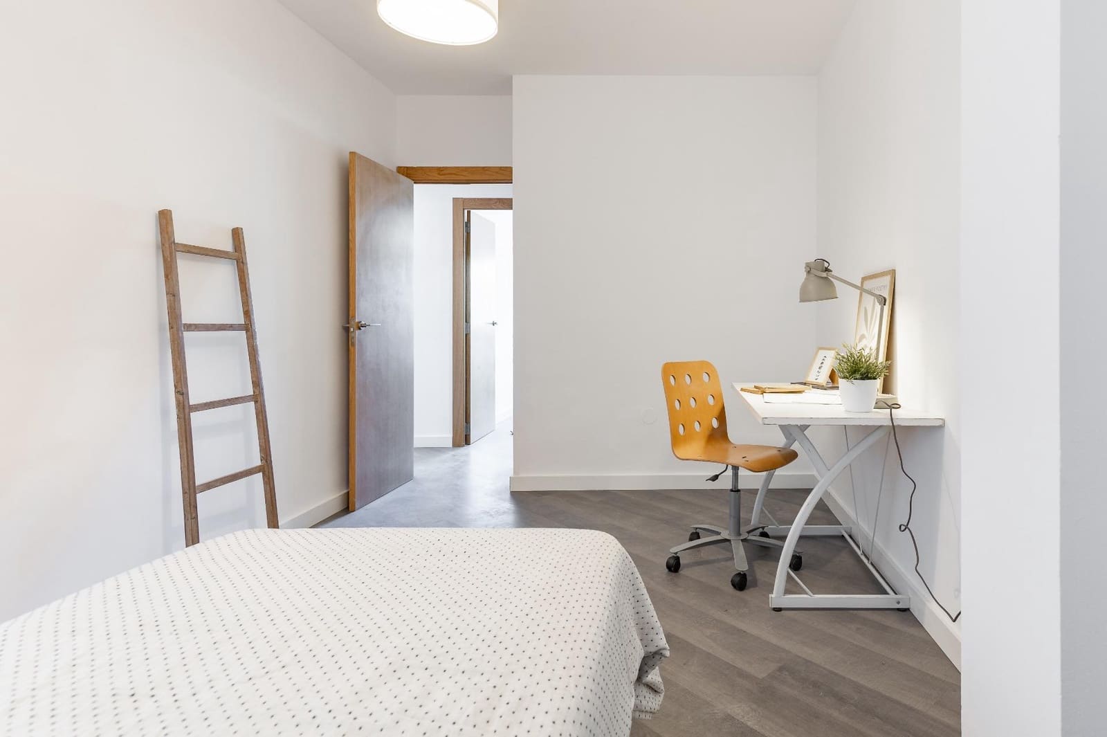 3 bedroom Flat for sale in Alberic - € 130,000 (Ref: 10187080)
