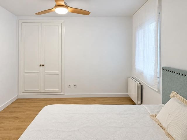 1 soverom Leilighet til leie i Rocafort med garasje - € 1 000 (Ref: 10187082)