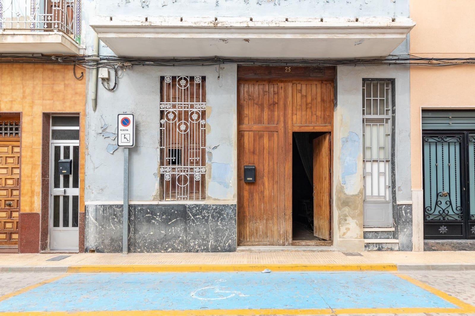 Ruin til salg i Catarroja - € 160.000 (Ref: 8551160)