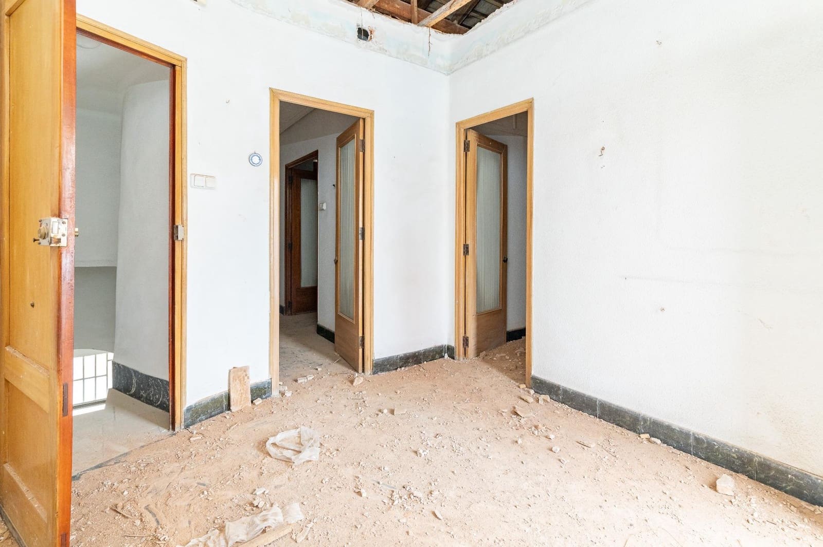 Ruin til salg i Catarroja - € 160.000 (Ref: 8551160)