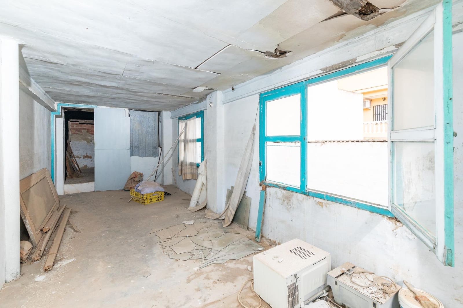 Ruin til salg i Catarroja - € 160.000 (Ref: 8551160)