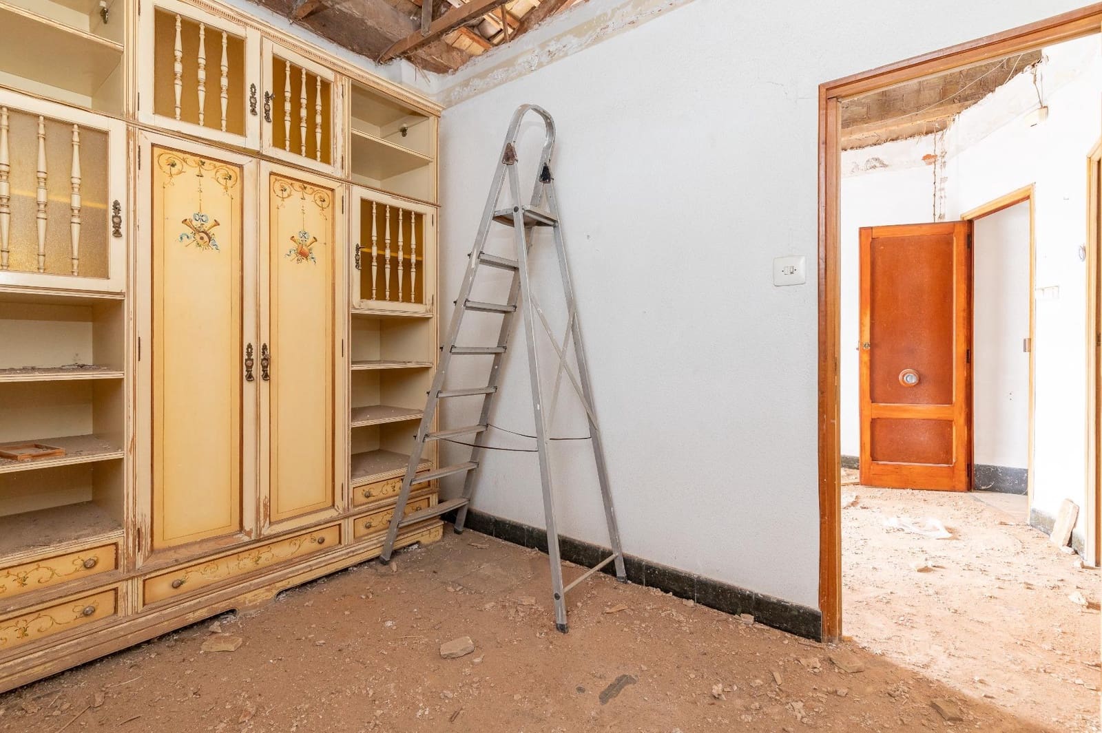 Ruin til salg i Catarroja - € 160.000 (Ref: 8551160)