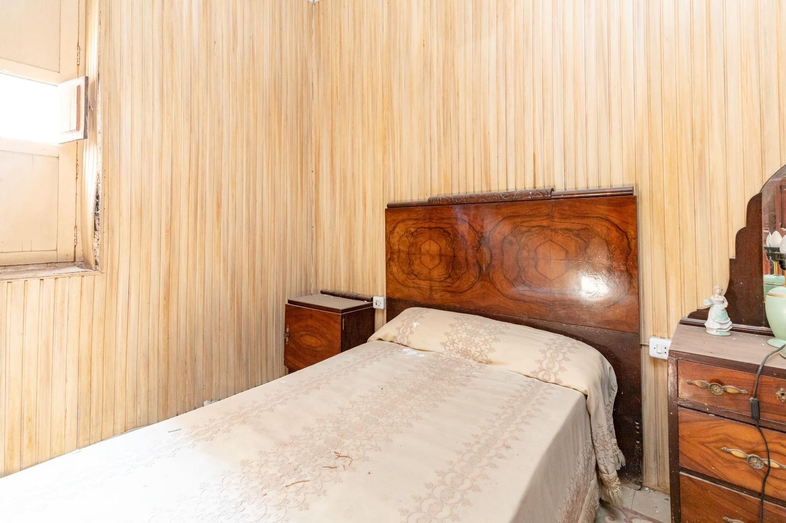 Ruin til salg i Catarroja - € 160.000 (Ref: 8551160)