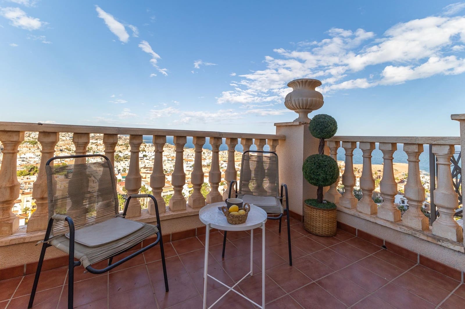 3 quarto Penthouse para venda em Torrevieja com piscina garagem - 480 000 € (Ref: 8591050)