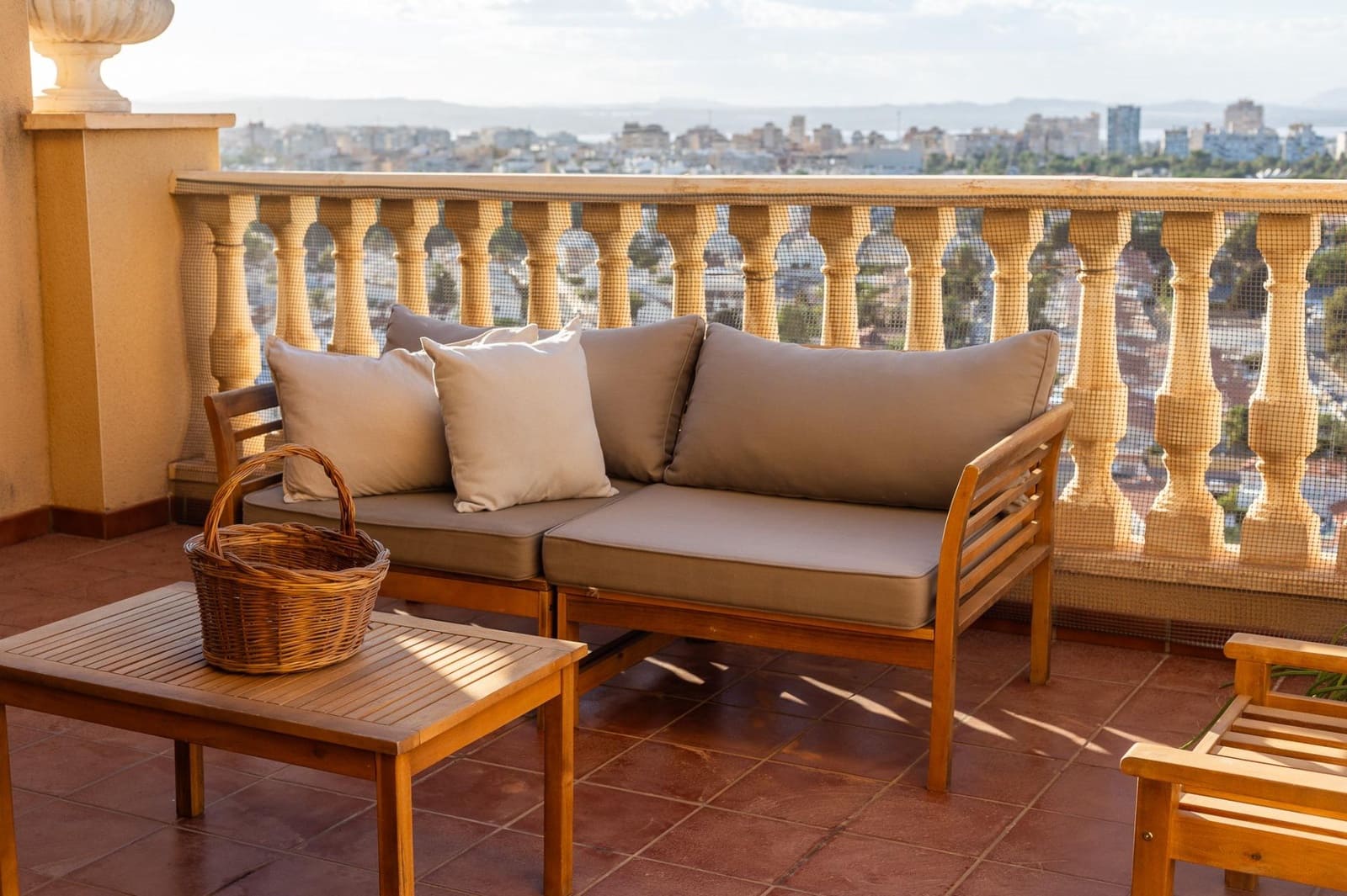 3 quarto Penthouse para venda em Torrevieja com piscina garagem - 480 000 € (Ref: 8591050)