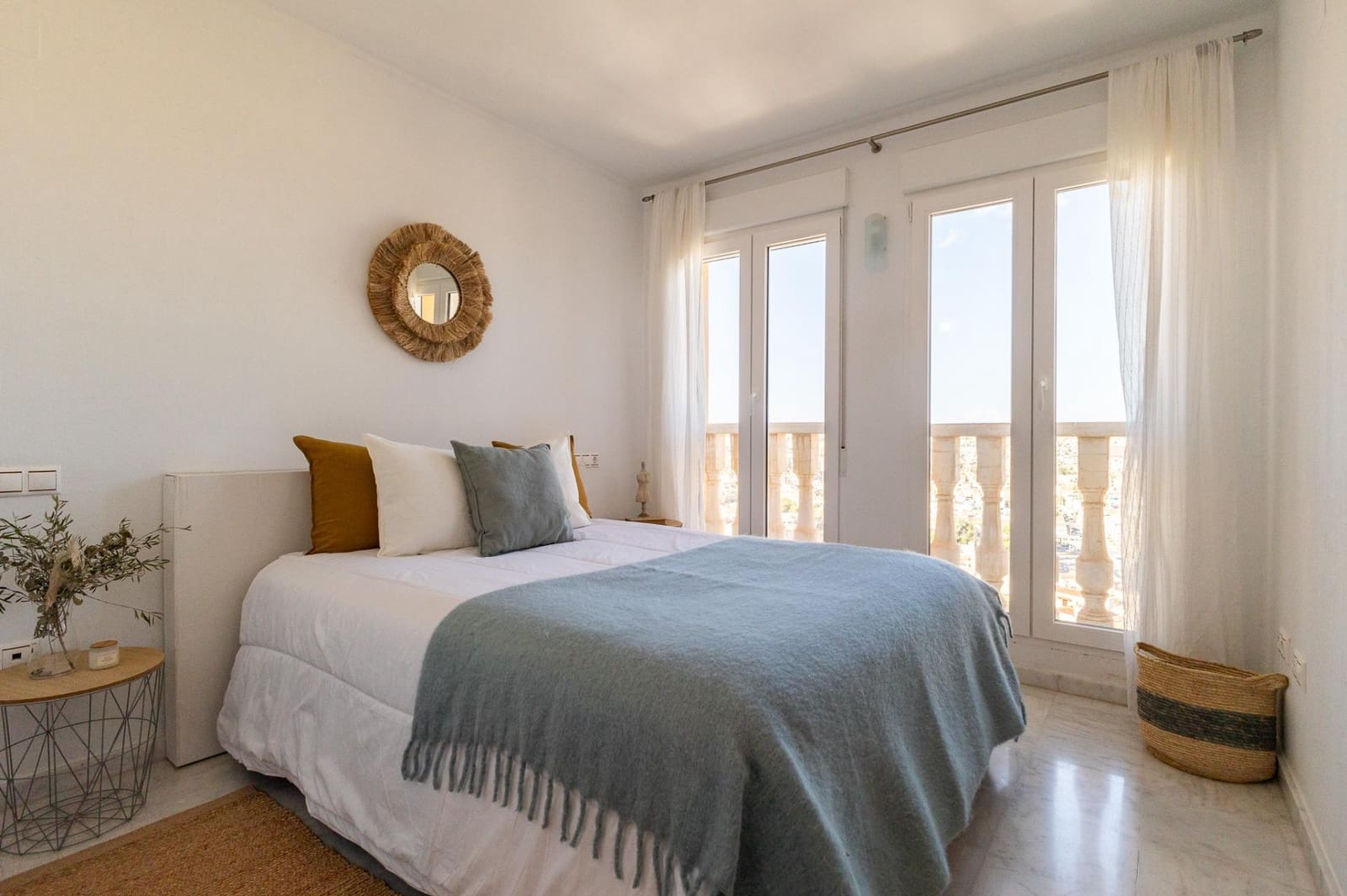 3 quarto Penthouse para venda em Torrevieja com piscina garagem - 480 000 € (Ref: 8591050)