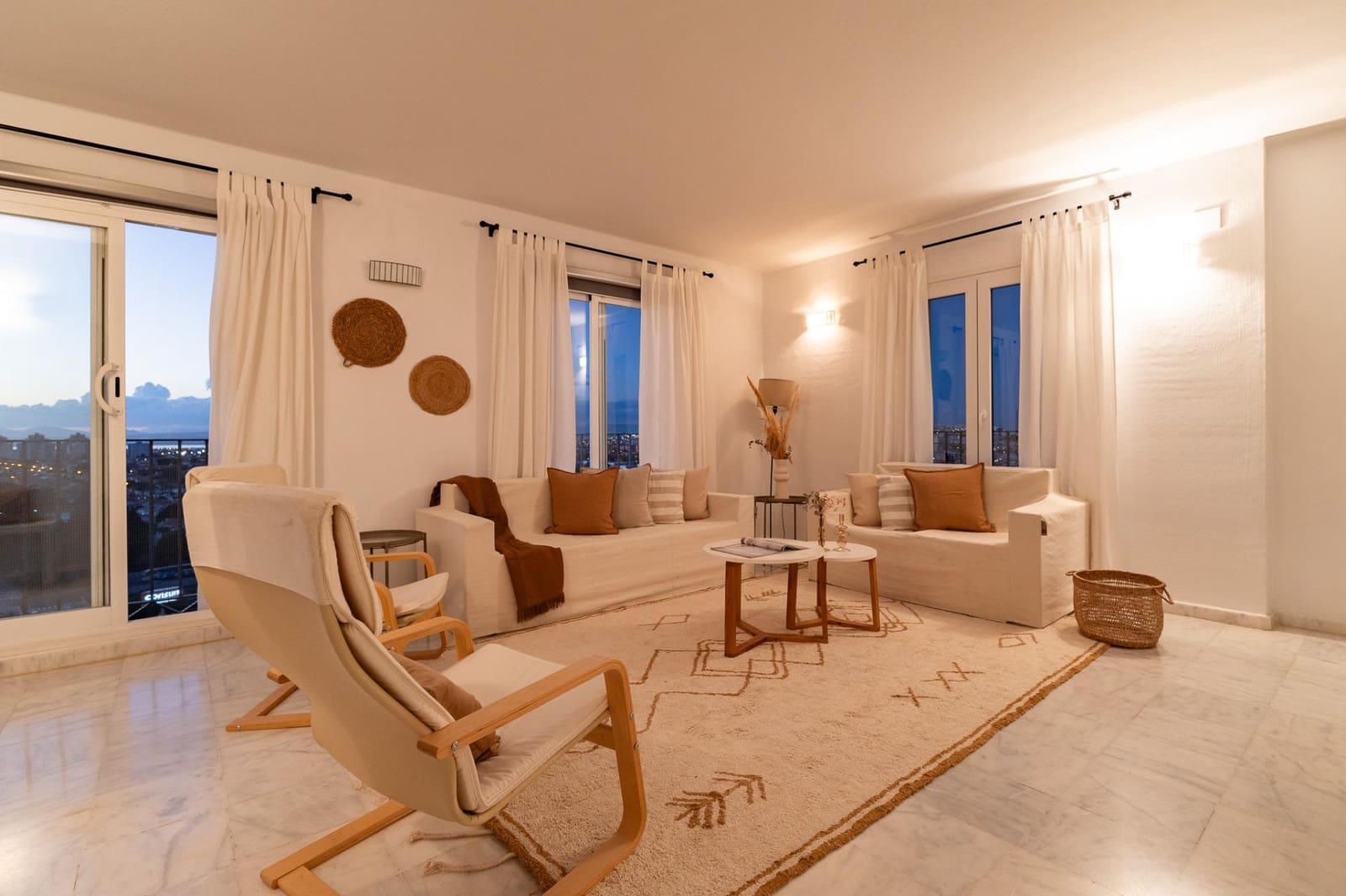 3 quarto Penthouse para venda em Torrevieja com piscina garagem - 480 000 € (Ref: 8591050)