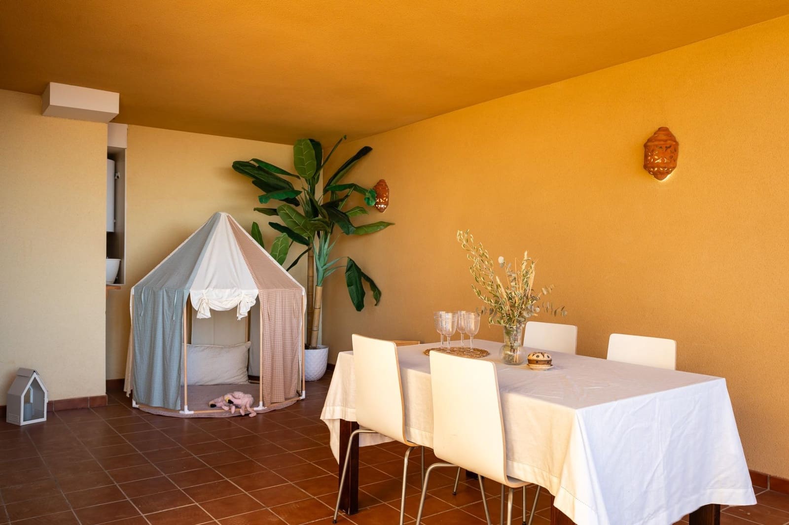 3 quarto Penthouse para venda em Torrevieja com piscina garagem - 480 000 € (Ref: 8591050)