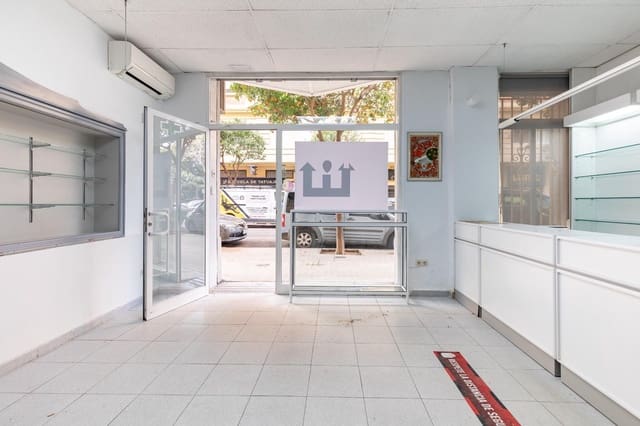 Commercieel te huur in La Petxina, Valencia stad - € 1.100 (Ref: 8778679)