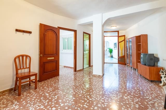 5 Zimmer Reihenhaus zu verkaufen in Benigánim mit Garage - 249.000 € (Ref: 8792529)