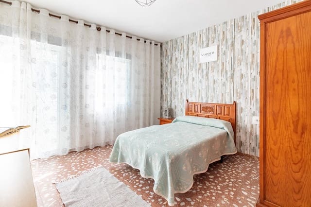 5 Zimmer Reihenhaus zu verkaufen in Benigánim mit Garage - 249.000 € (Ref: 8792529)