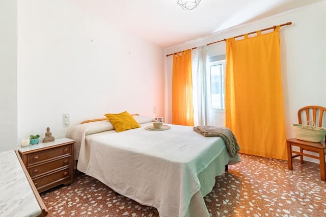 5 Zimmer Reihenhaus zu verkaufen in Benigánim mit Garage - 249.000 € (Ref: 8792529)