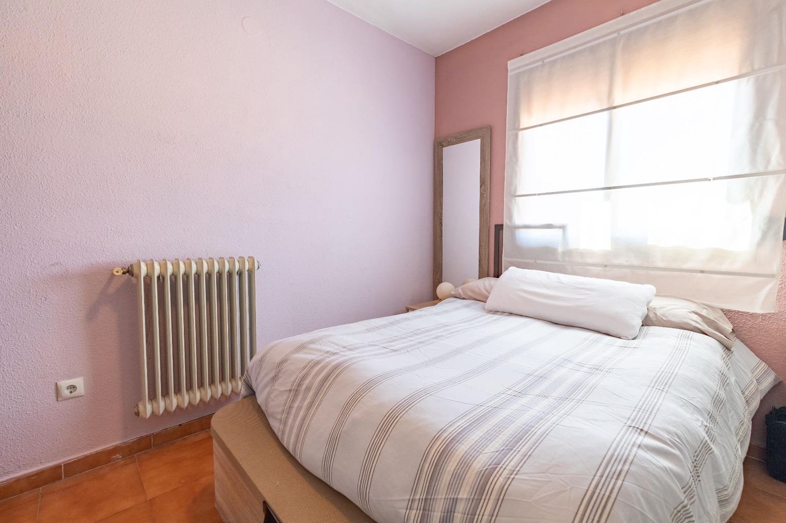 5 soveværelse Rækkehus til salg i Paterna med swimmingpool garage - € 450.000 (Ref: 8792530)