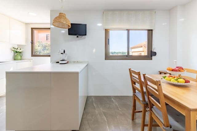 5 Zimmer Reihenhaus zu verkaufen in Valterna, Paterna mit Pool Garage - 450.000 € (Ref: 8792530)