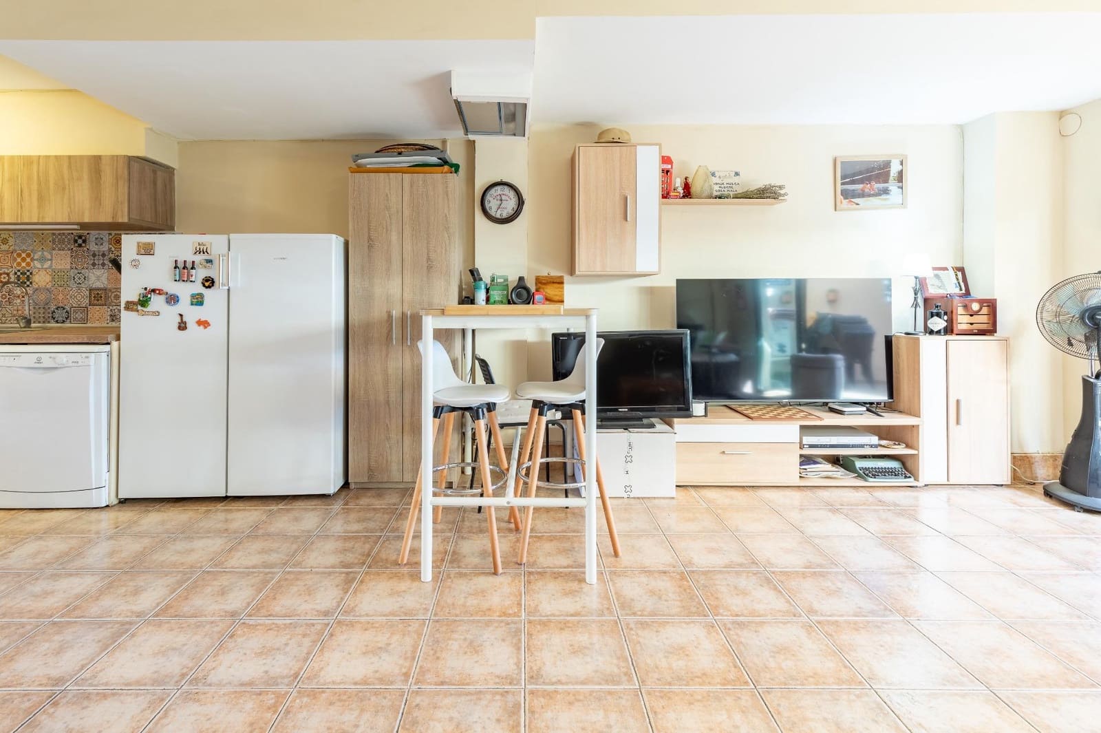 5 soveværelse Rækkehus til salg i Paterna med swimmingpool garage - € 450.000 (Ref: 8792530)